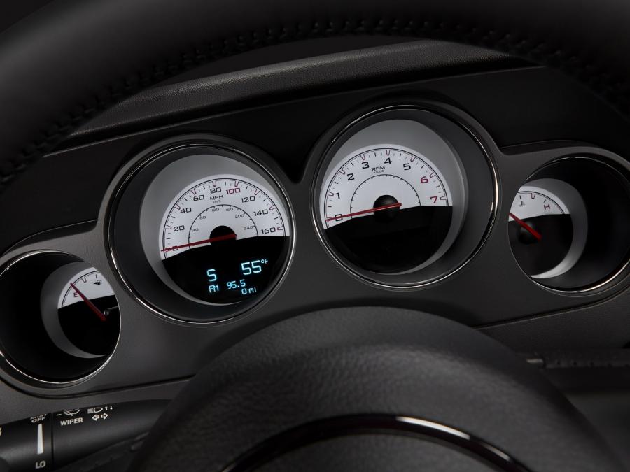  Dodge Challenger R/T 100th Anniversary 2014 года  (фото 9 из 9)